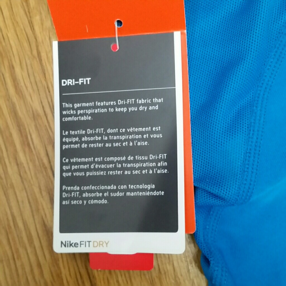 Nike DRI-FIT tank top with built in bra, XL - Picture 4 of 8